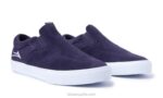 owen vlk Lakai gamuza de uva 80B2136
